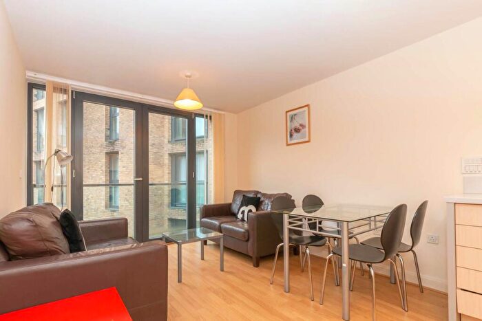 1 Bedroom Apartment To Rent In Southside, St. John's Walk, B5