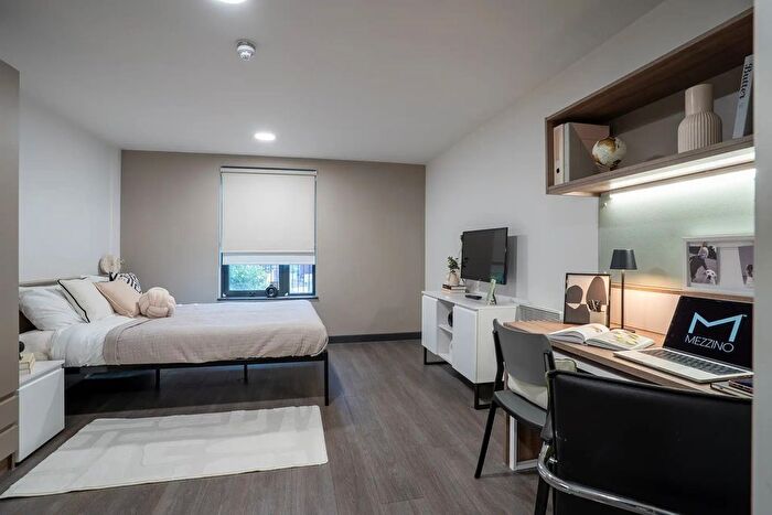 Studio To Rent In Woodhouse Square, Leeds, LS3