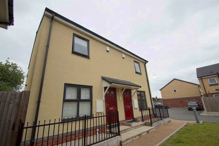 2 Bedroom Semi-Detached House To Rent In Freeman Gardens, Upper Accomodation Road, Leeds, LS9