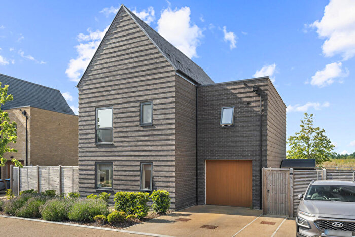 3 Bedroom Detached House For Sale In Barnfield Way, Harlow, Essex, CM17