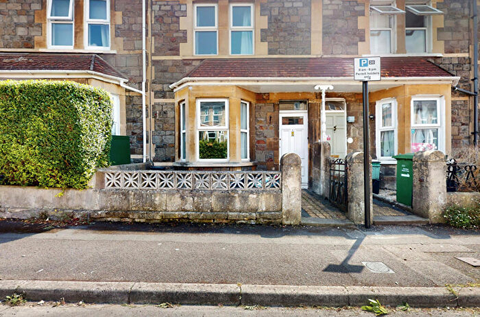4 Bedroom House To Rent In St Johns Road Bath, BA1
