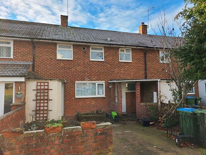 3 Bedroom Terraced House For Sale In Porlock Road, Millbrook, SO16