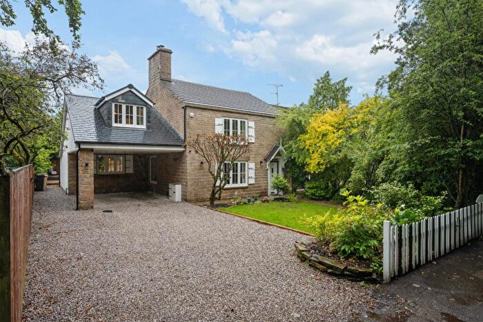 3 Bedroom Cottage For Sale In Little Oak Cottage, Oaks Lane, Bradshaw., BL2