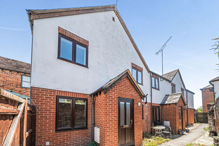2 Bedroom Terraced House For Sale In Chapel Cottages, Gloucestershire, GL20