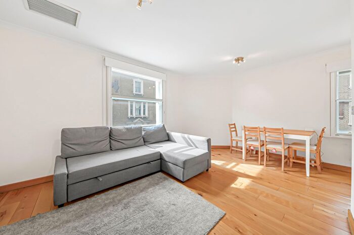 1 Bedroom Flat To Rent In A Earl's Court Road, London, SW5