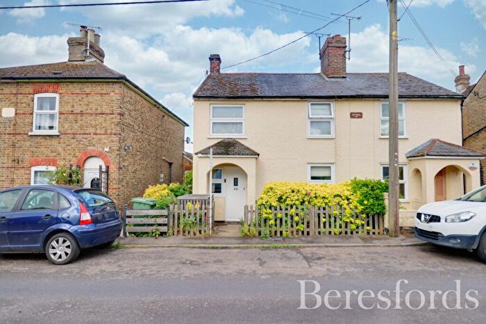 3 Bedroom Semi-Detached House For Sale In Station Road, Tollesbury, CM9