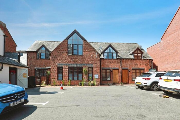 2 Bedroom Apartment For Sale In Church Street, Shipston-on-Stour, CV36