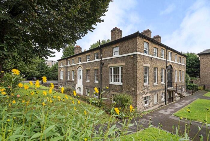 2 Bedroom Apartment To Rent In Arillery House Connaught Mews, Woolwich, SE18