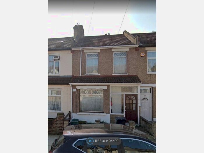 3 Bedroom Terraced House To Rent In Harvey Road, Ilford, IG1