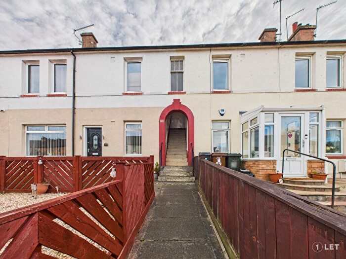 2 Bedroom Flat To Rent In Stenhouse Crescent, Stenhouse, Edinburgh, EH11