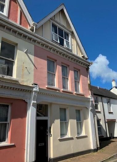 1 Bedroom Property To Rent In Litchdon Street, Barnstaple, EX32