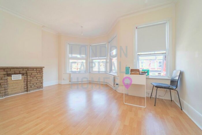 3 Bedroom Terraced House To Rent In Carlingfold Road, London, N15