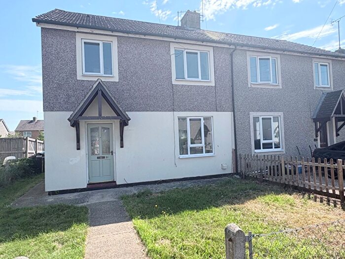 3 Bedroom Semi Detached House To Rent In Bishop Road, Calne, SN11