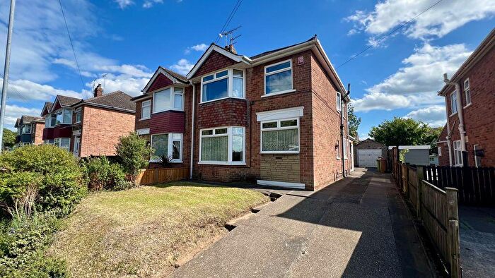 3 Bedroom Semi-Detached House For Sale In Mirfield Road, Scunthorpe, DN15
