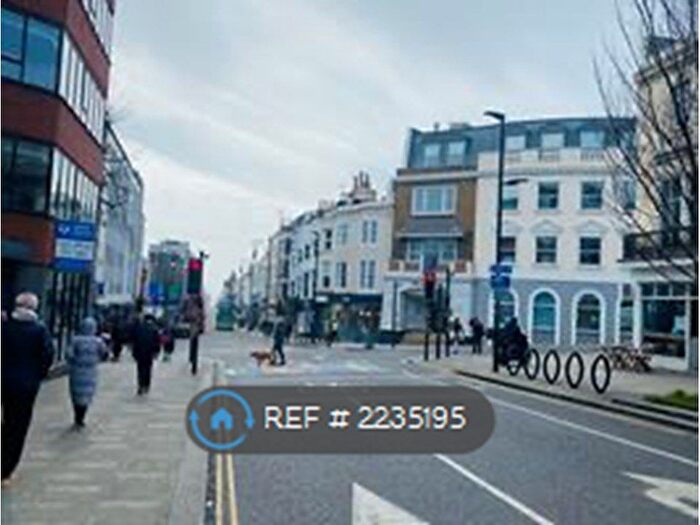 1 Bedroom Flat To Rent In Queens Road, Brighton, BN1