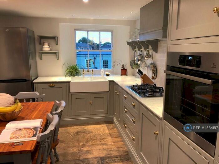 1 Bedroom Flat To Rent In Buckingham Vale, Bristol, BS8