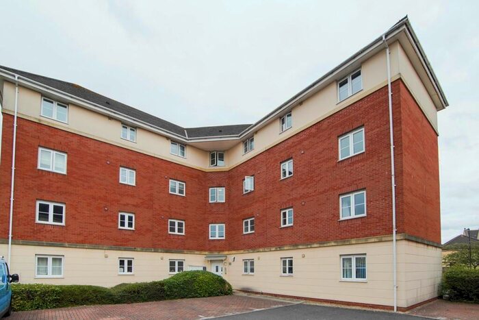 2 Bedroom Flat To Rent In The Hedgerows, Bradley Stoke, Bristol, BS32