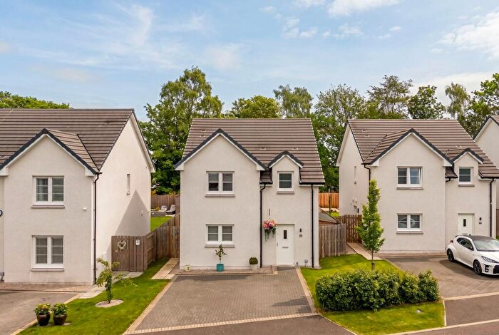 3 Bedroom Detached House For Sale In Harper Avenue, Dundee, DD2