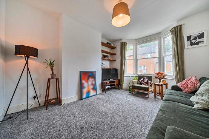 2 Bedroom Maisonette To Rent In Merritt Road, London, SE4