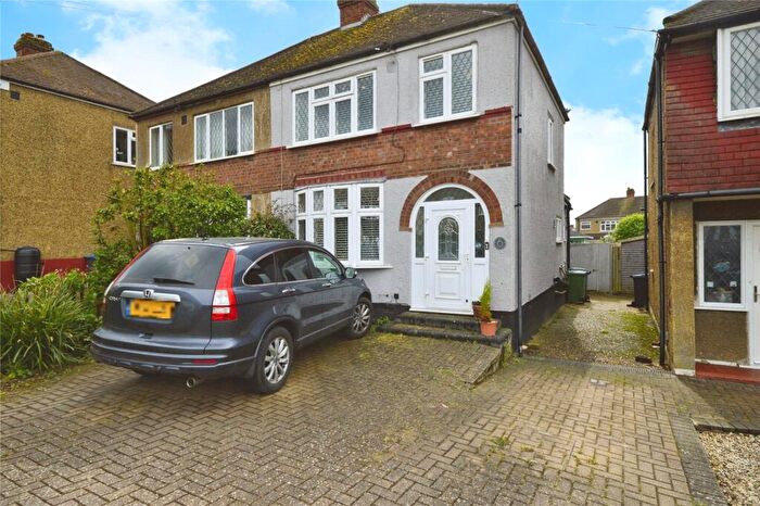 3 Bedroom Semi-Detached House To Rent In The Causeway, Chessington, KT9