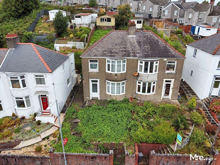 3 Bedroom Semi-Detached House For Sale In Shelone Road, Neath, SA11