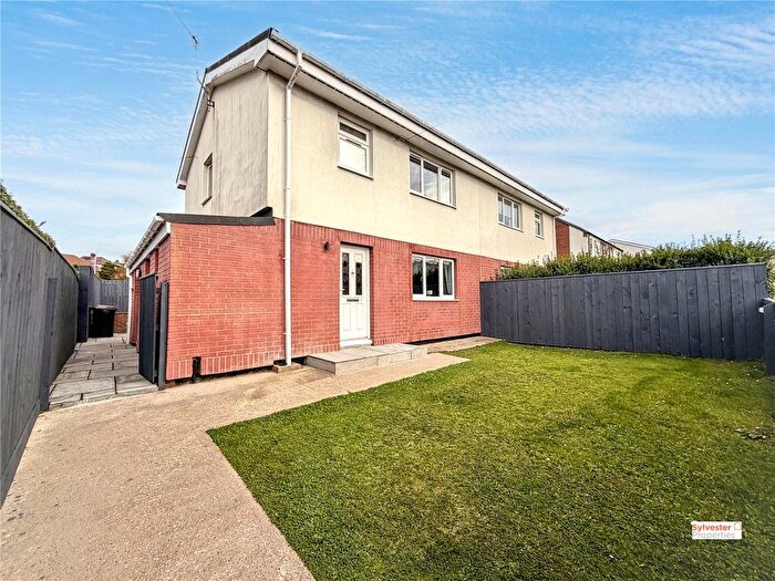 3 Bedroom Semi Detached House For Sale In Ashby Crescent, Blackhill, Consett, County Durham, DH8