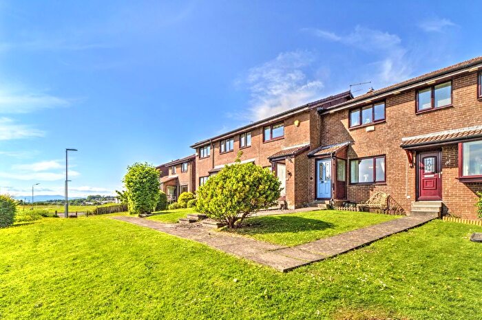 2 Bedroom Terraced House For Sale In Oxhill Place, Dumbarton, G82