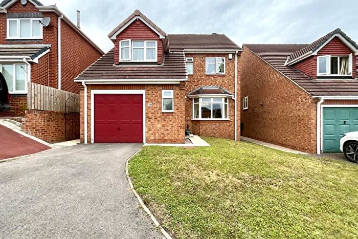4 Bedroom Detached House For Sale In Kirkstead Gardens, Woodhouse Mill, Sheffield, S13