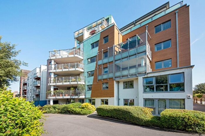 1 Bedroom Apartment For Sale In Peckham Rye, Peckham, London, SE15