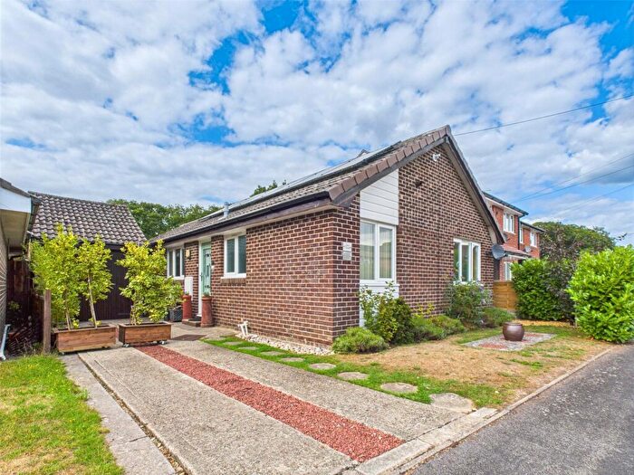 3 Bedroom Bungalow For Sale In Woodlands Close, Bransgore, Christchurch, Dorset, BH23