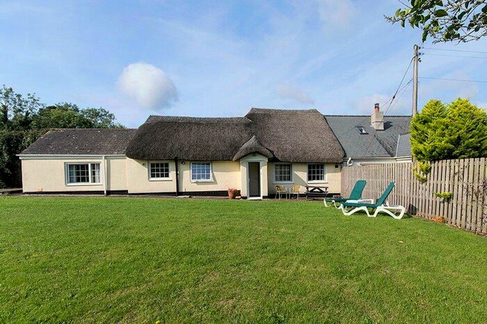 2 Bedroom Bungalow To Rent In Weston, Sidmouth, EX10