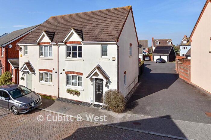 3 Bedroom Semi-Detached House For Sale In Roman Avenue, Angmering, West Sussex, BN16