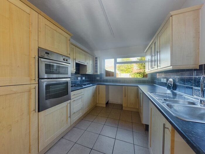 3 Bedroom Terraced House To Rent In Highworth Road, Gloucester, GL1