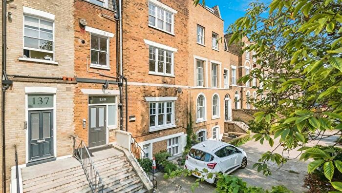 1 Bedroom Flat To Rent In Peckham Rye Southwark, SE15