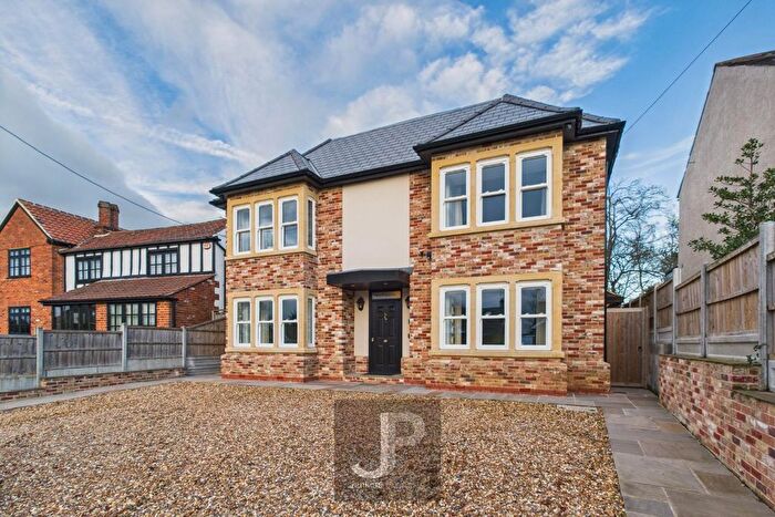 5 Bedroom Detached House For Sale In Ongar Road, Stondon Massey, Brentwood, CM15