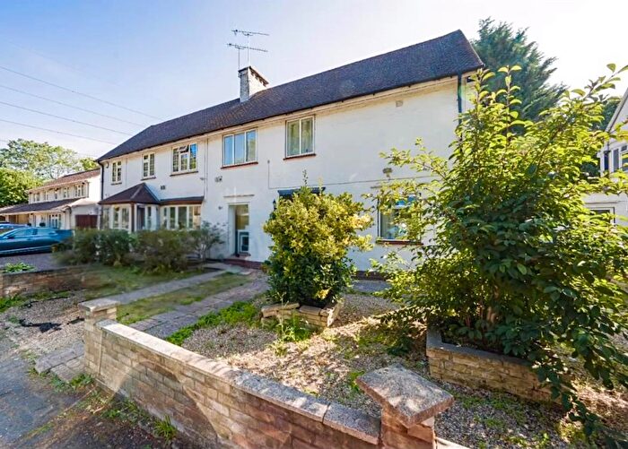 3 Bedroom Semi-Detached House For Sale In Oxford Road, Denham, Uxbridge, UB9