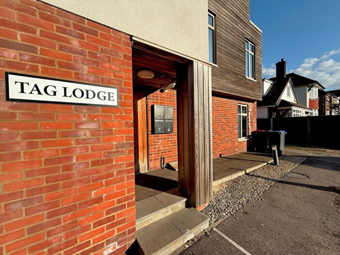 1 Bedroom Apartment To Rent In Fitzroy Road, Whitstable, CT5