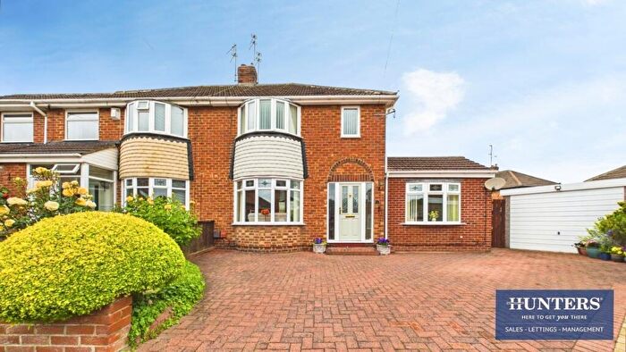 3 Bedroom Semi-Detached House For Sale In Gatesgarth Grove, Seaburn Dene, Sunderland, SR6