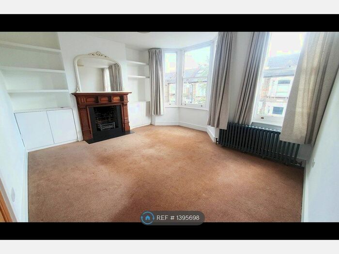 2 Bedroom Flat To Rent In Kensal Green, London, NW10