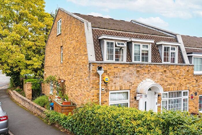 6 Bedroom End Of Terrace House For Sale In Leeward Gardens, Wimbledon, SW19