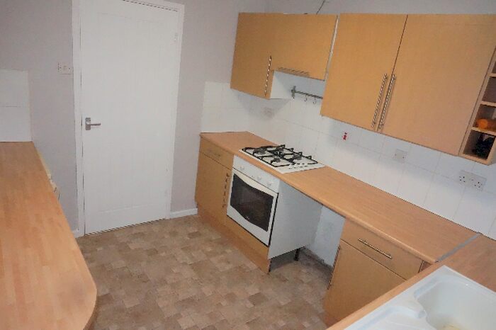 2 Bedroom Flat To Rent In Linkway Gardens, Leicester, LE3