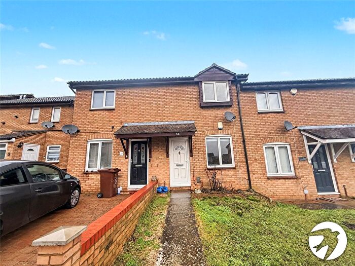 2 Bedroom Terraced House For Sale In North Bank Close, Rochester, Kent, ME2