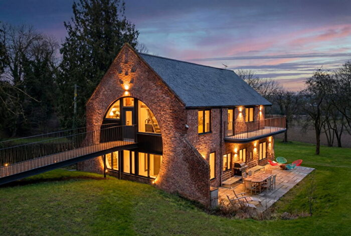 4 Bedroom Detached House For Sale In Windmill Hill, Saffron Walden, CB10