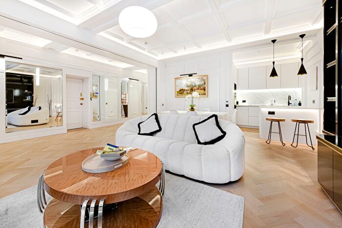 2 Bedroom Terraced House To Rent In Ennismore Gardens, Knightsbridge, SW7