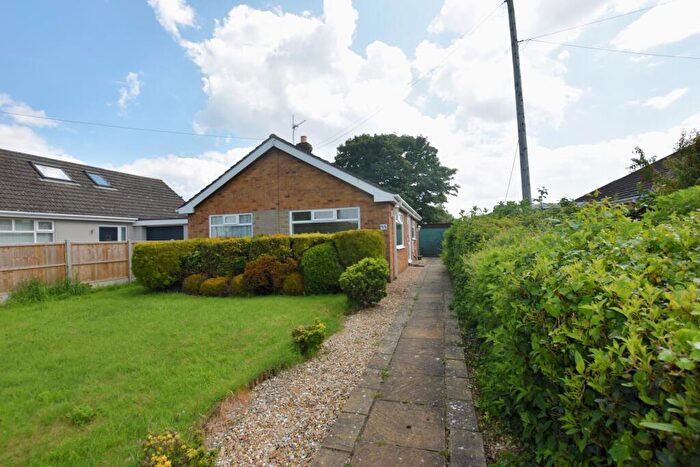2 Bedroom Detached Bungalow For Sale In Church Road, Mablethorpe, LN12