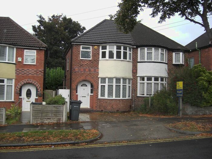 2 Bedroom Semi-Detached House To Rent In Perry Wood Road, Birmingham, B42