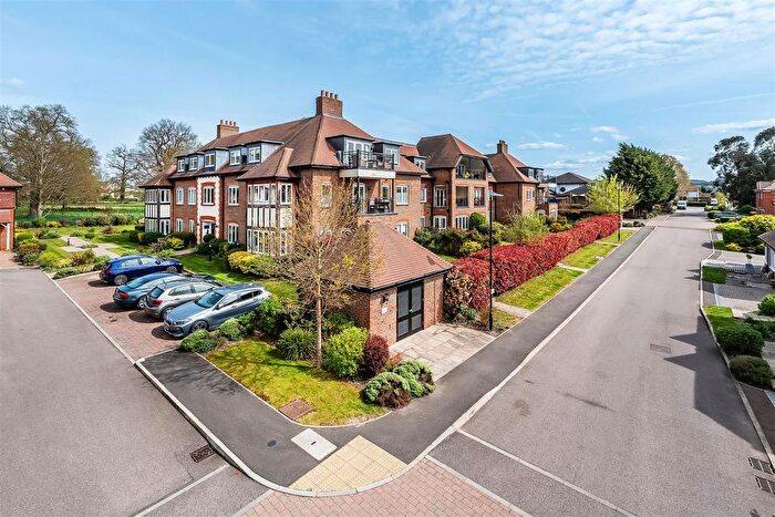 3 Bedroom Property For Sale In Reeves House, Hartfield Road, Leatherhead, KT22