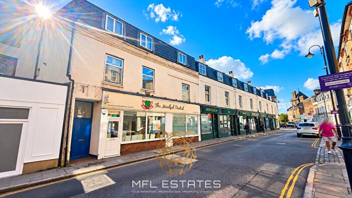 1 Bedroom Flat To Rent In Church Road, Crystal Palace, SE19