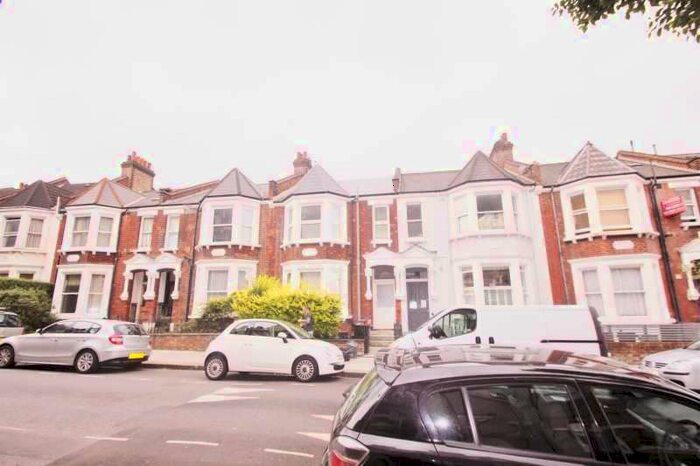 Flat To Rent In Sumatra Road, West Hampstead, NW6