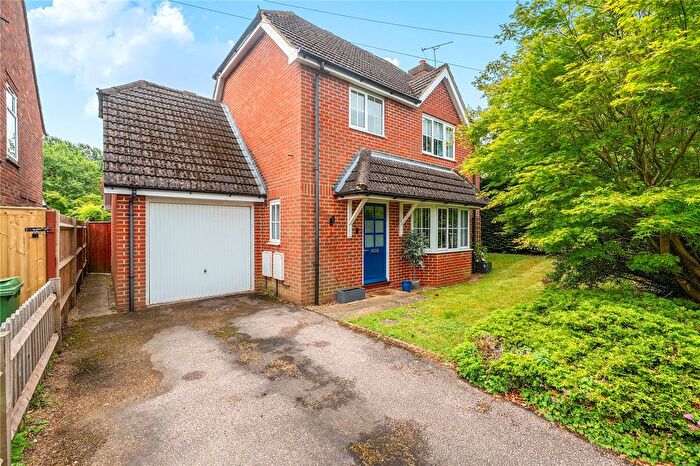 3 Bedroom Detached House For Sale In Betenson Avenue, Sevenoaks, Kent, TN13